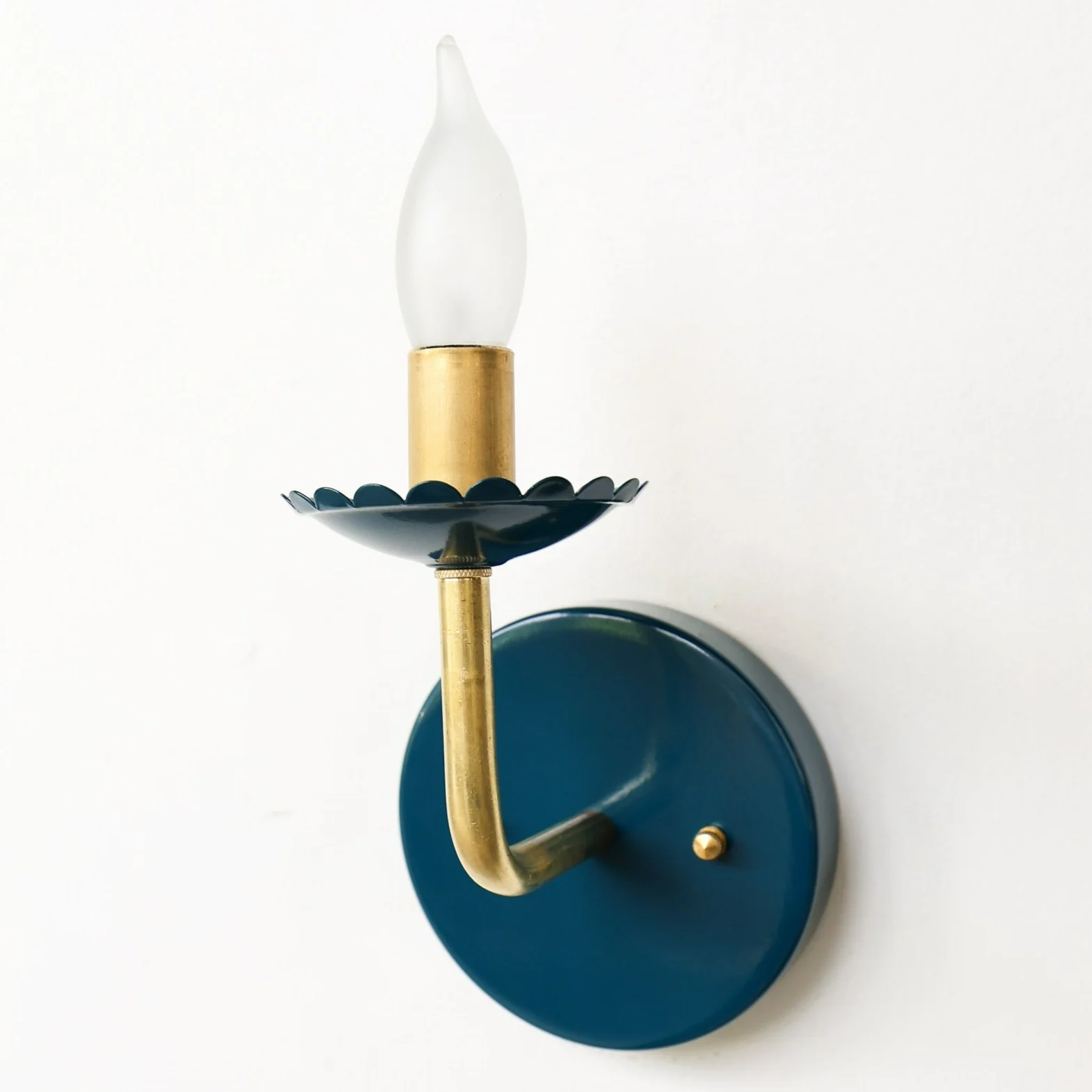 Adele Sconce - Image 8