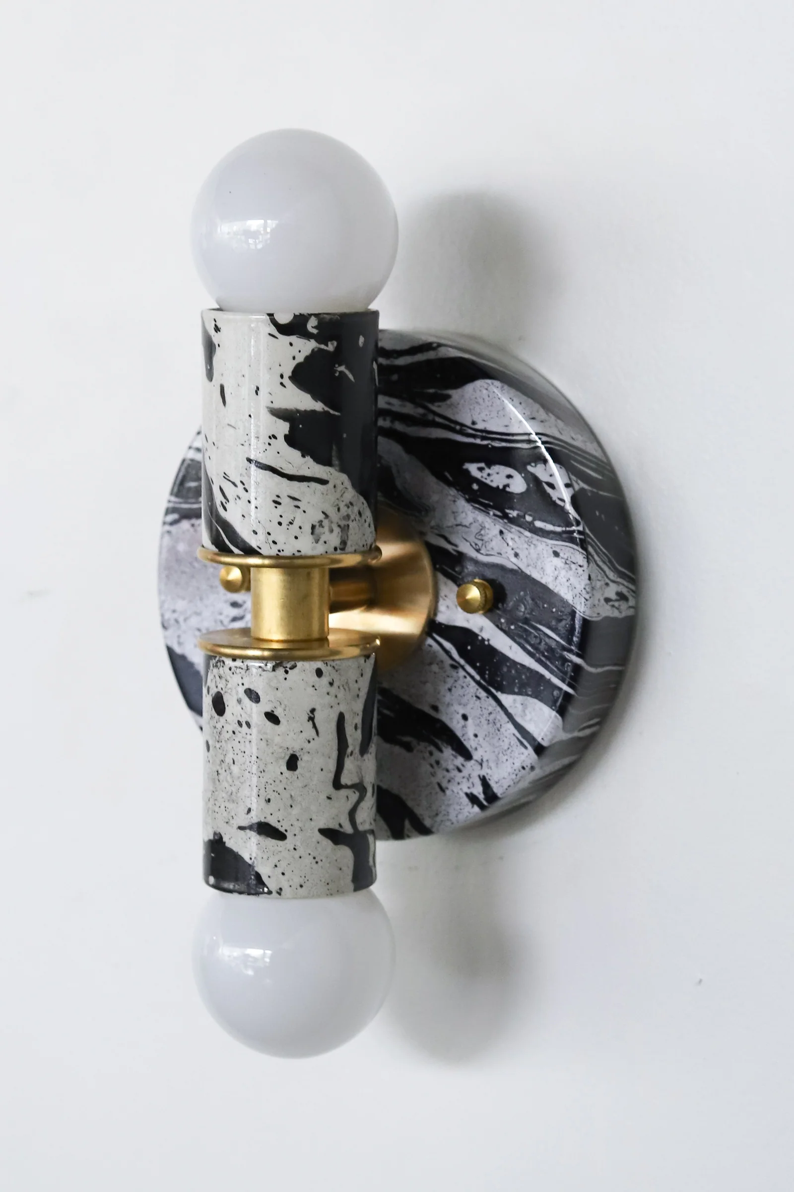 Black & White Marbled Small Thalia Sconce - Image 16