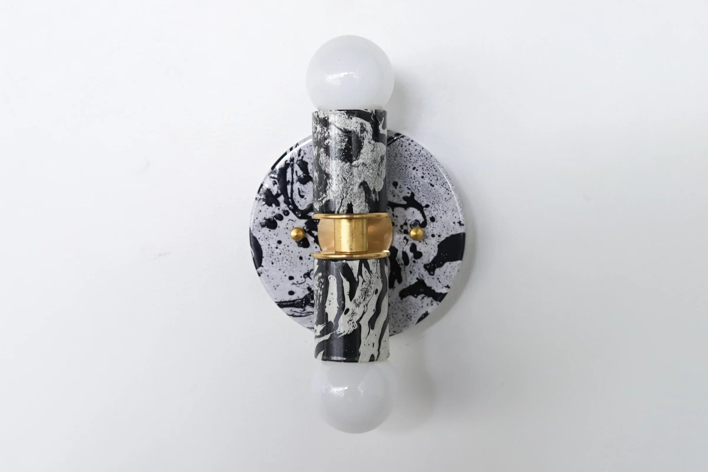 Black & White Marbled Small Thalia Sconce - Image 21