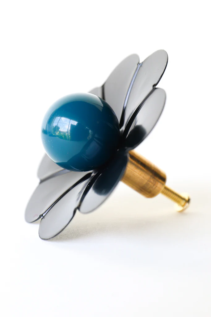 Daisy Drawer Pull with a Ball - Image 105