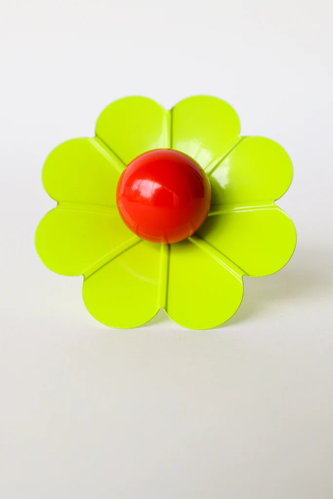 Daisy Drawer Pull with a Ball - Image 112