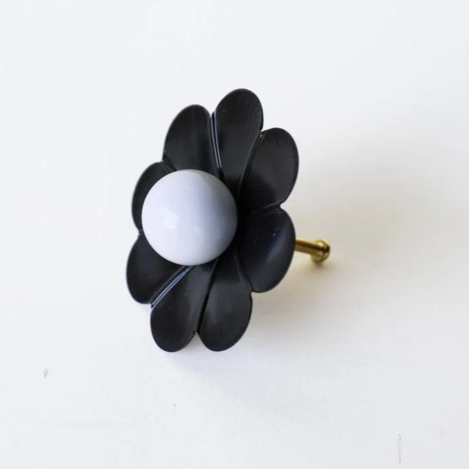 Daisy Drawer Pull with a Ball - Image 118
