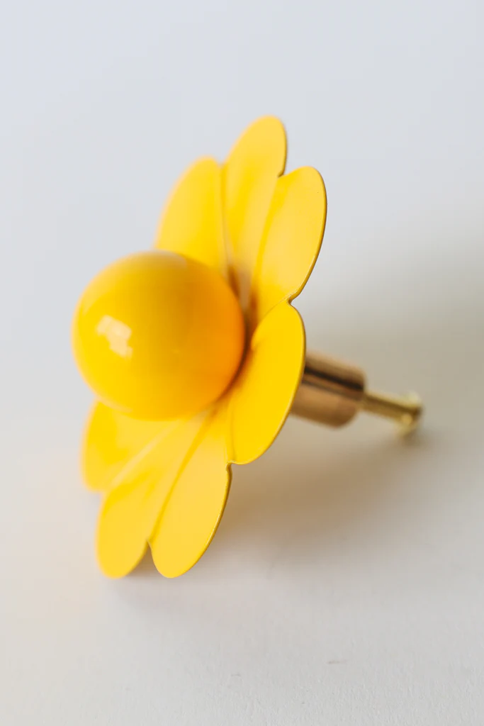 Daisy Drawer Pull with a Ball - Image 119