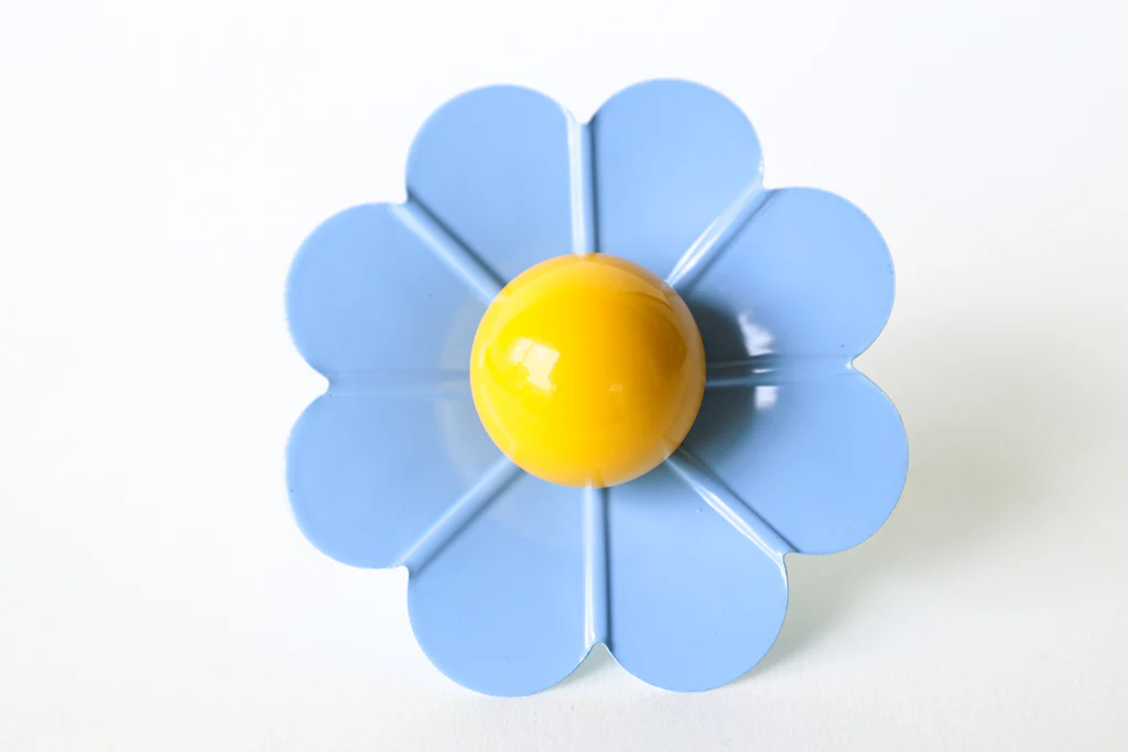 Daisy Drawer Pull with a Ball - Image 120