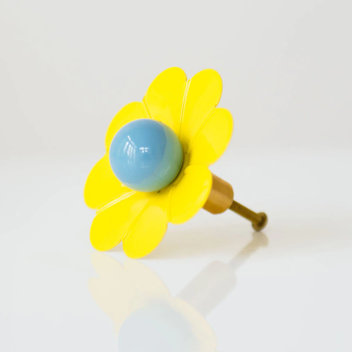 Daisy Drawer Pull with a Ball - Image 32