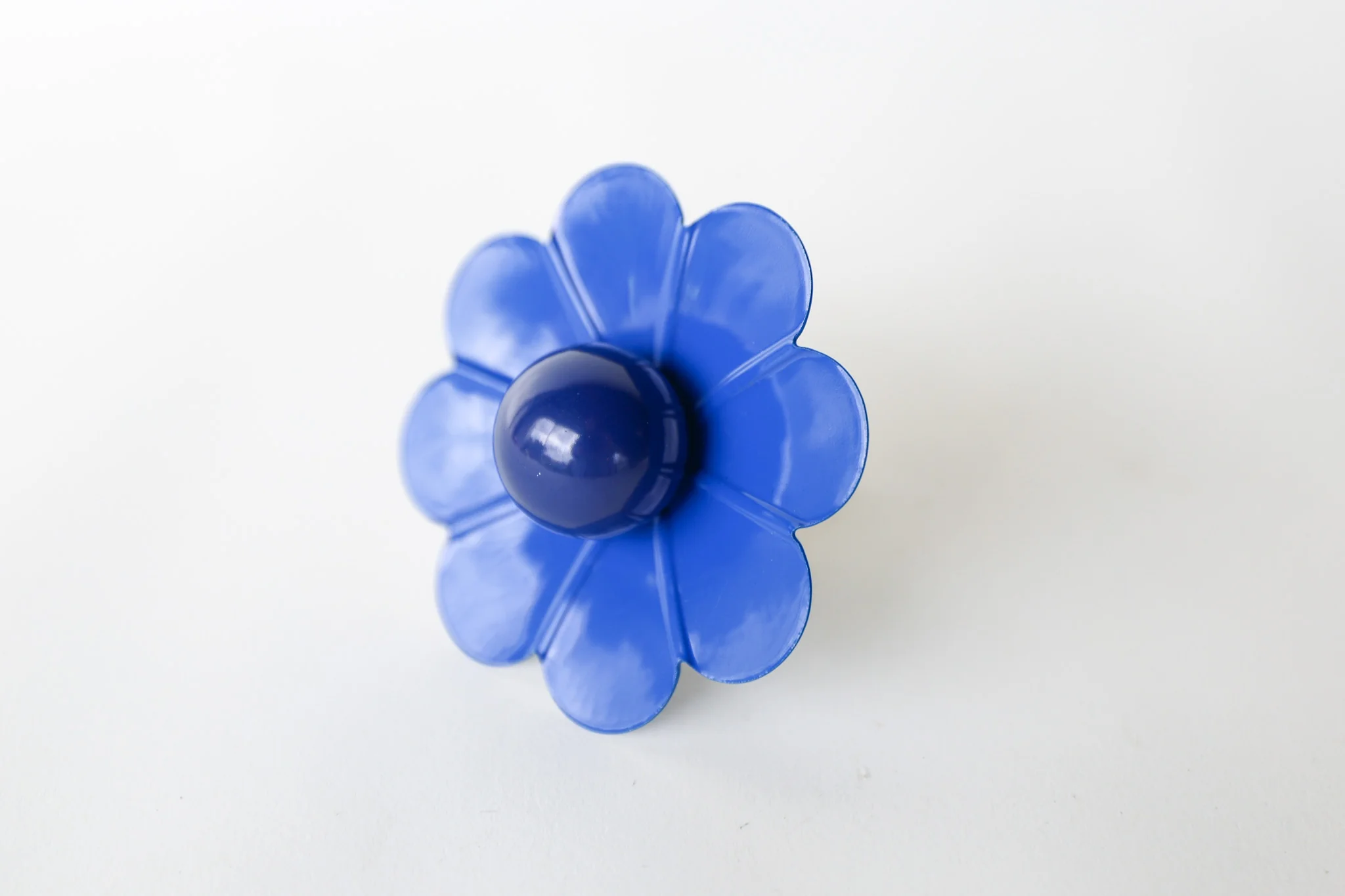Daisy Drawer Pull with a Ball - Image 86