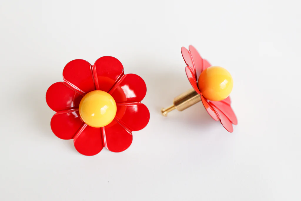 Daisy Drawer Pull with a Ball - Image 89