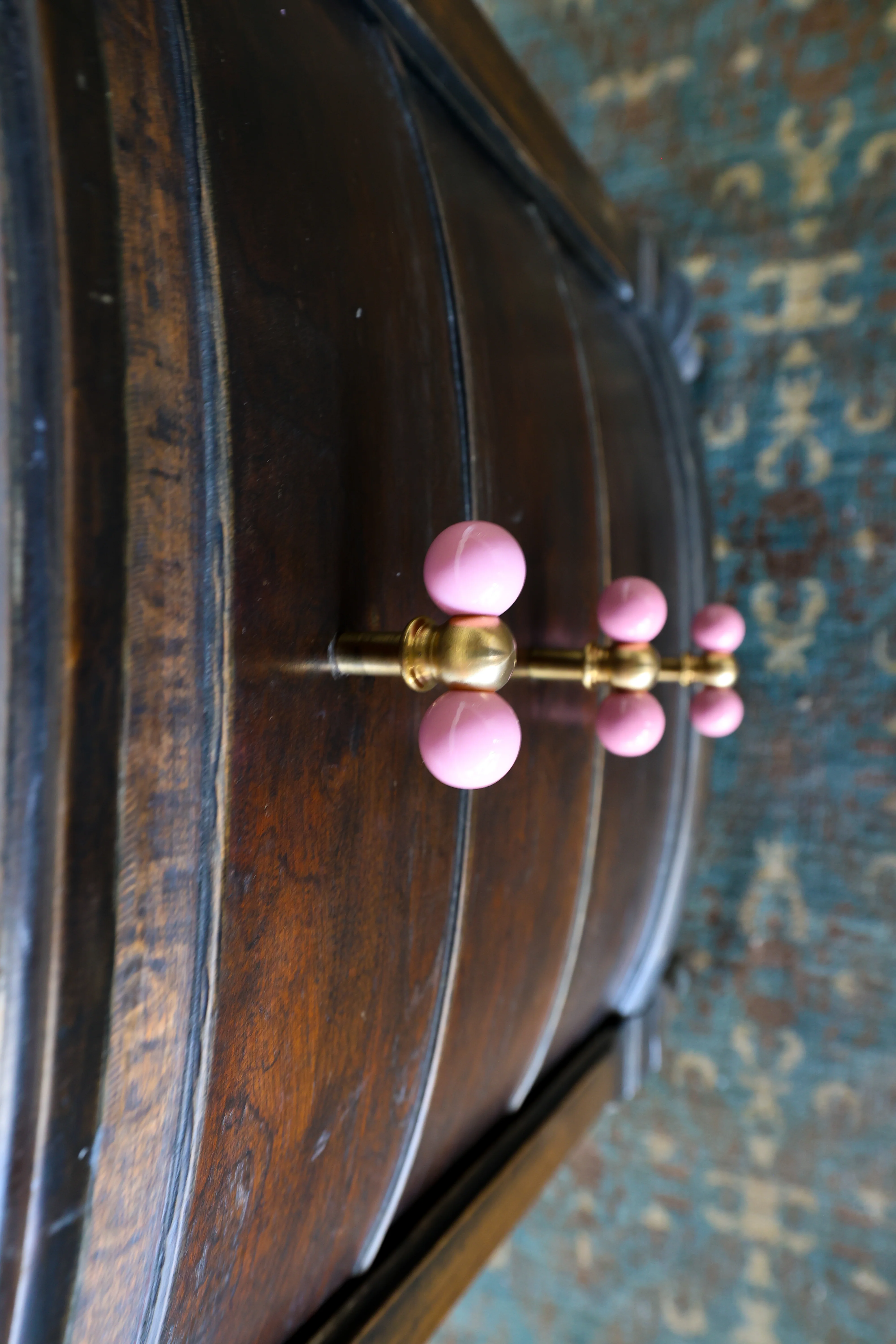 Double Gumball Drawer Pull - Image 7