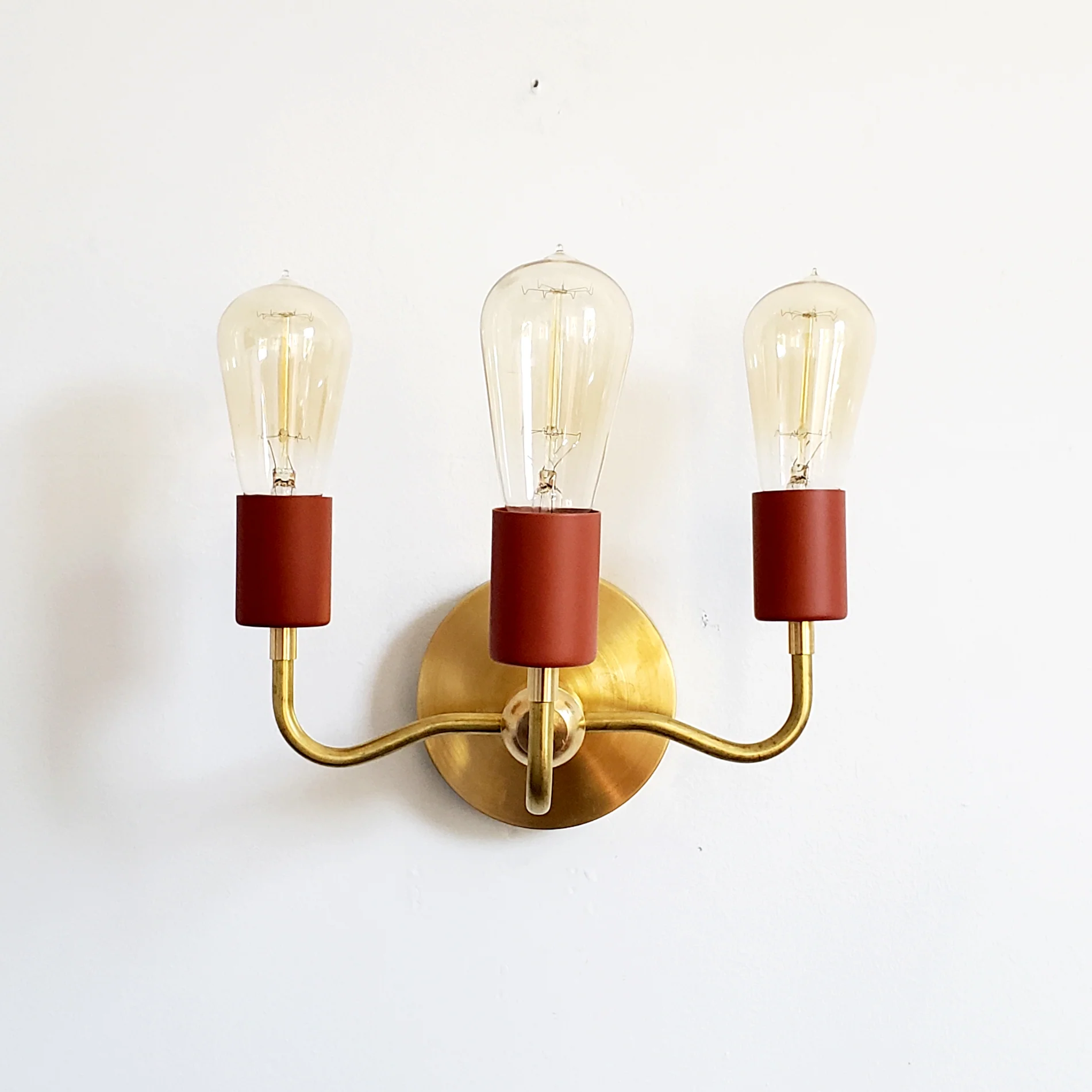 Julia Sconce - Image 11