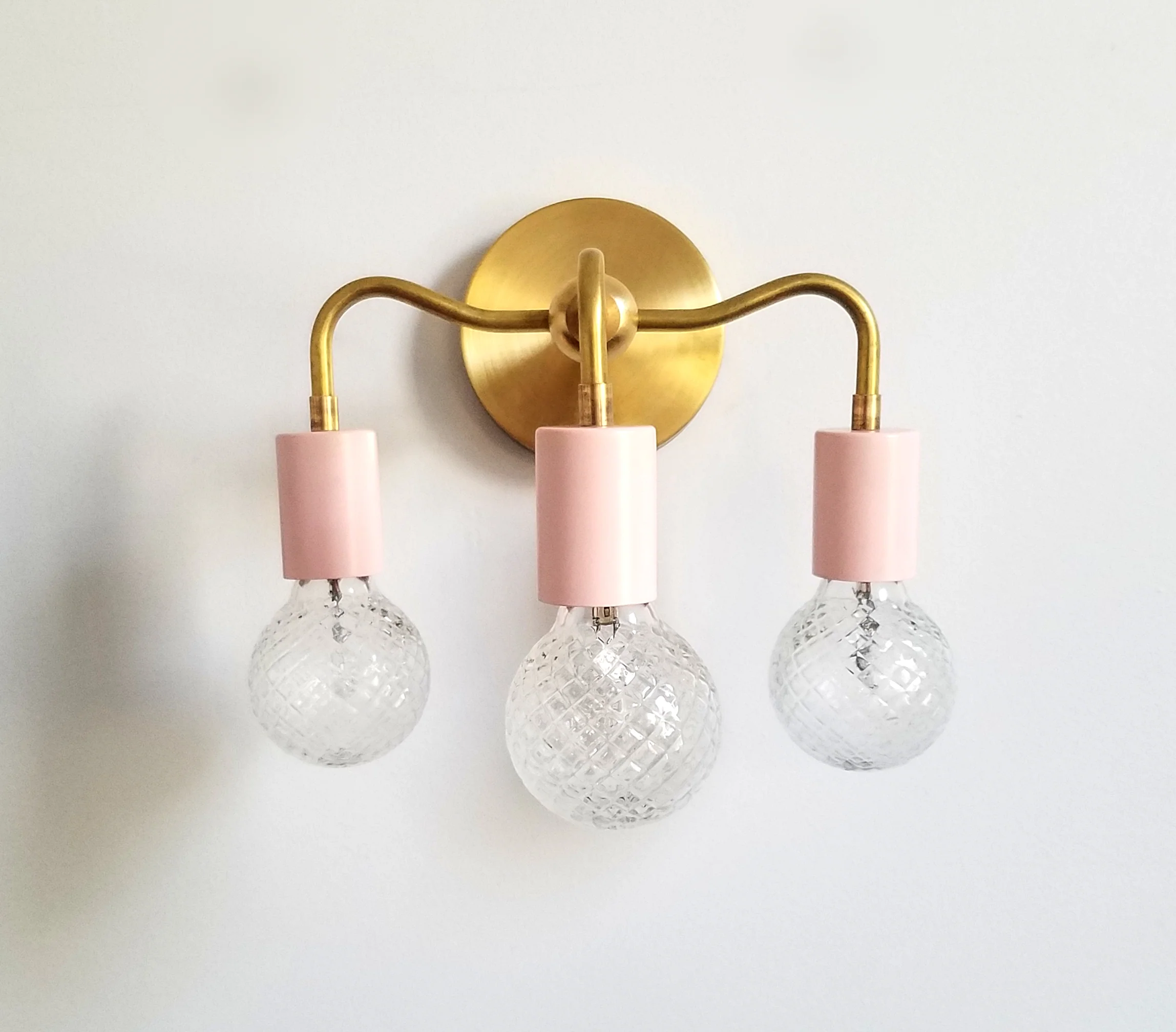 Julia Sconce - Image 18