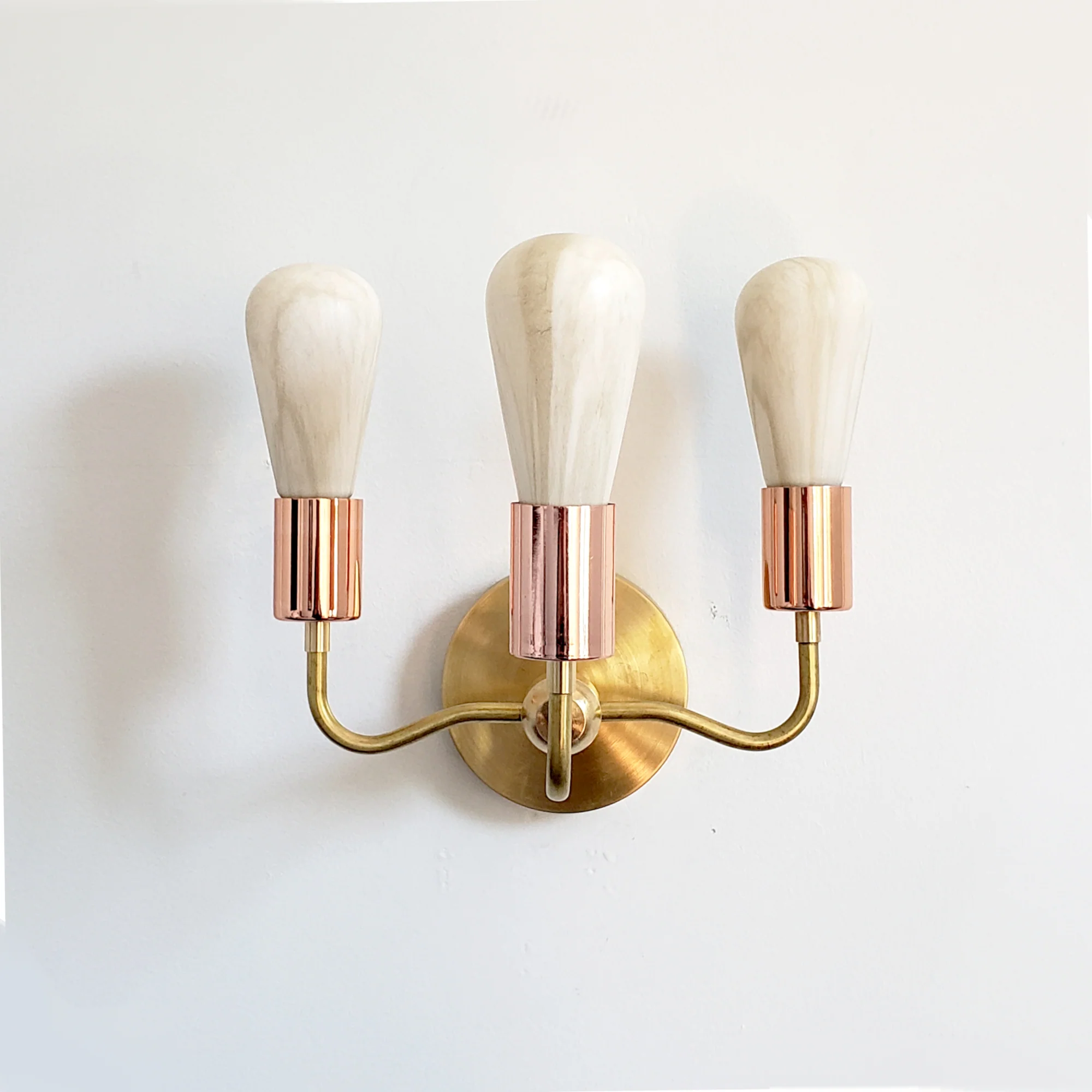 Julia Sconce - Image 20