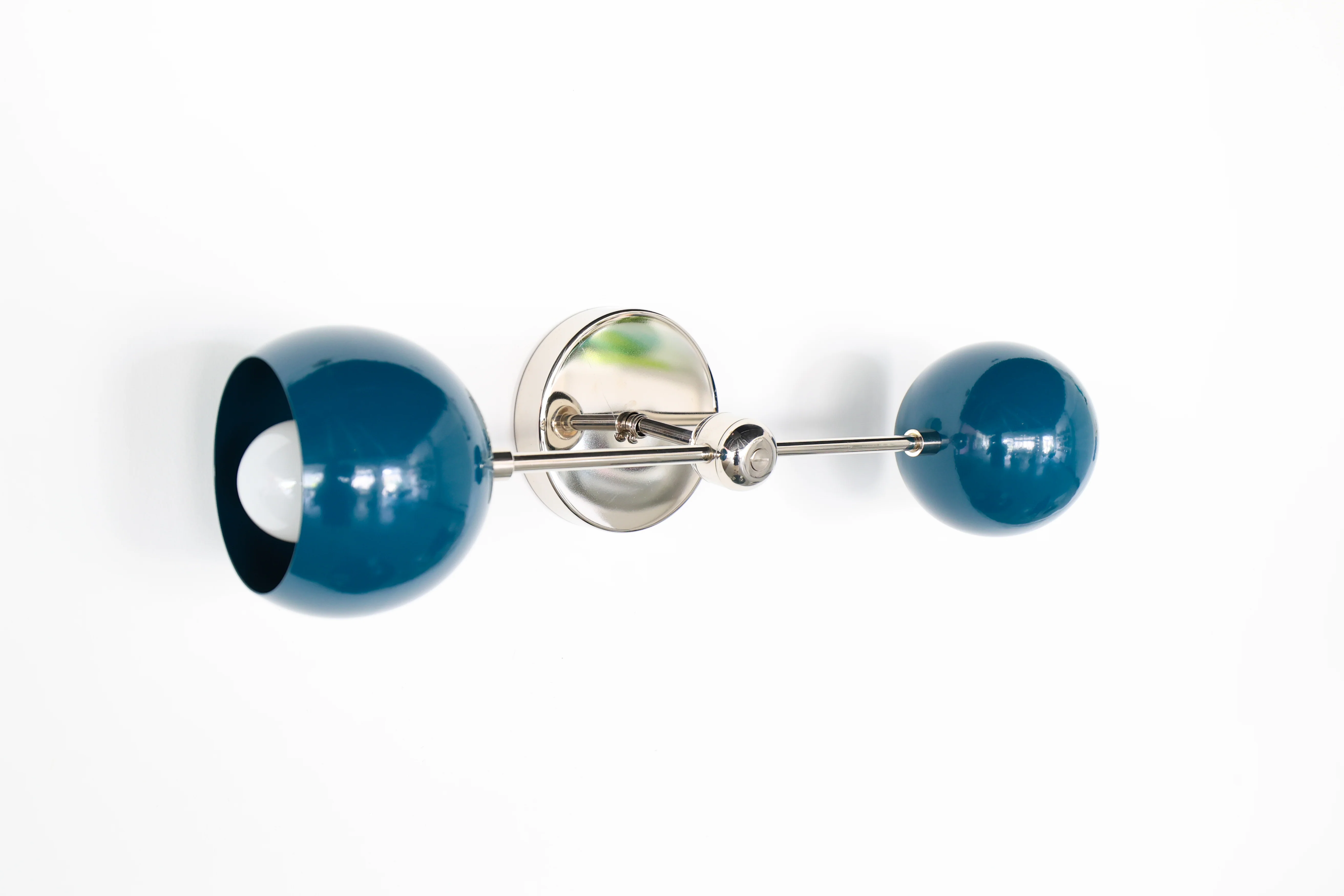 Linear Loa Sconce - Image 12