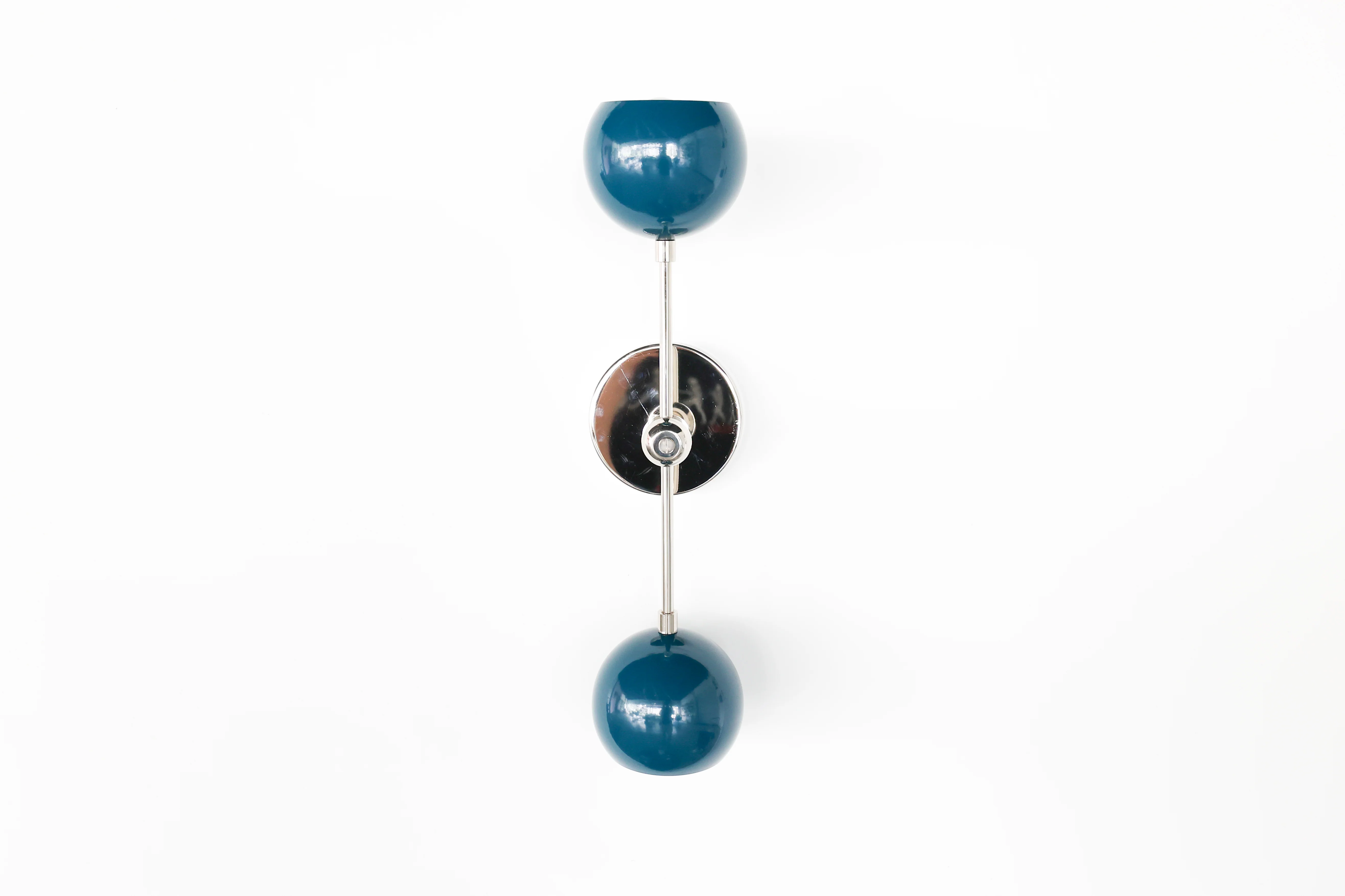 Linear Loa Sconce - Image 17