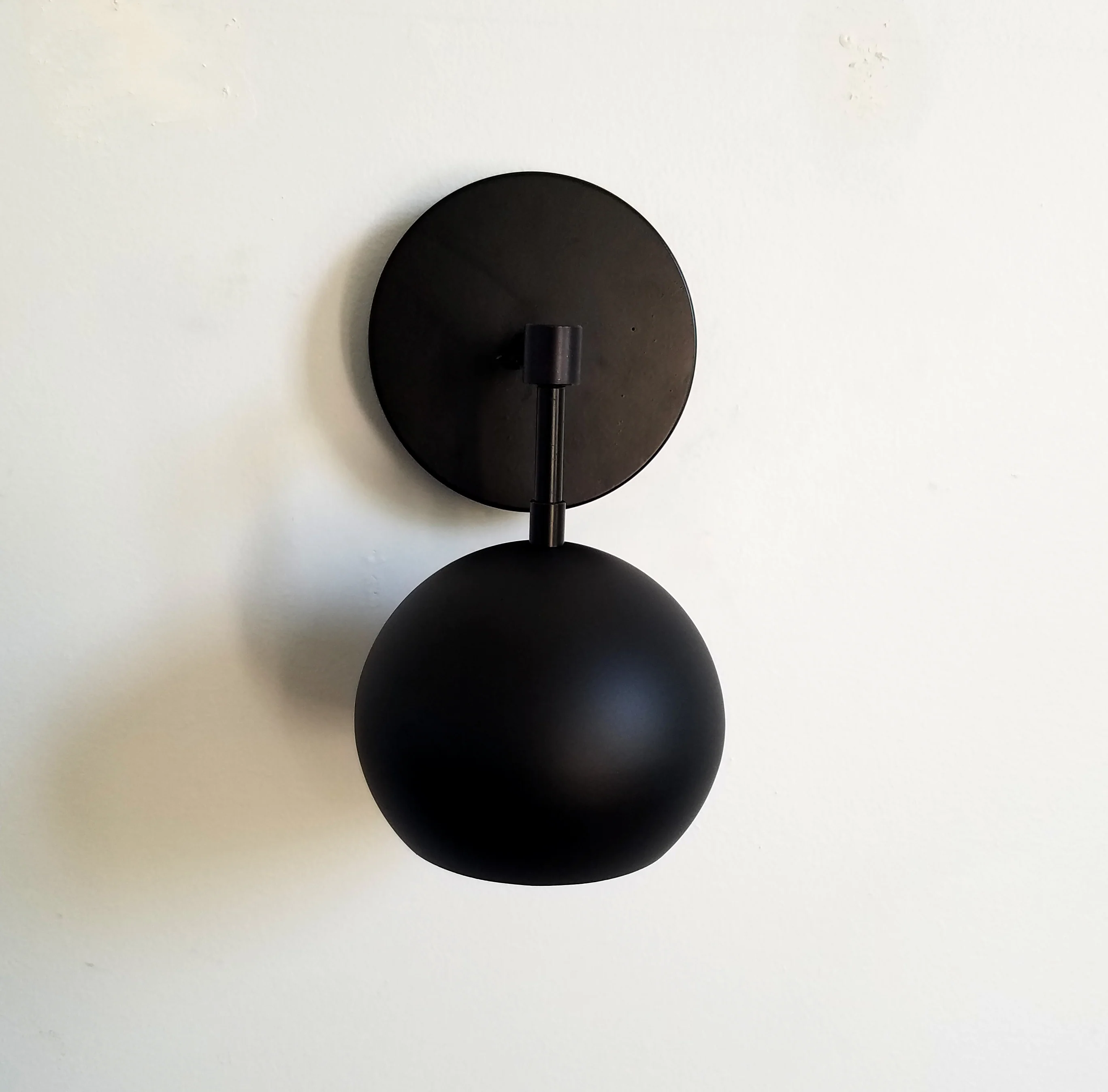 Loa Sconce with Matte Black Shade - Image 8