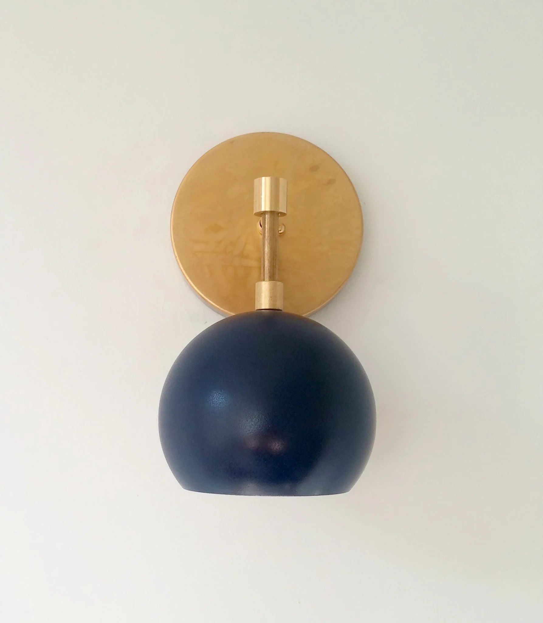Loa Sconce with Navy Shade - Image 3