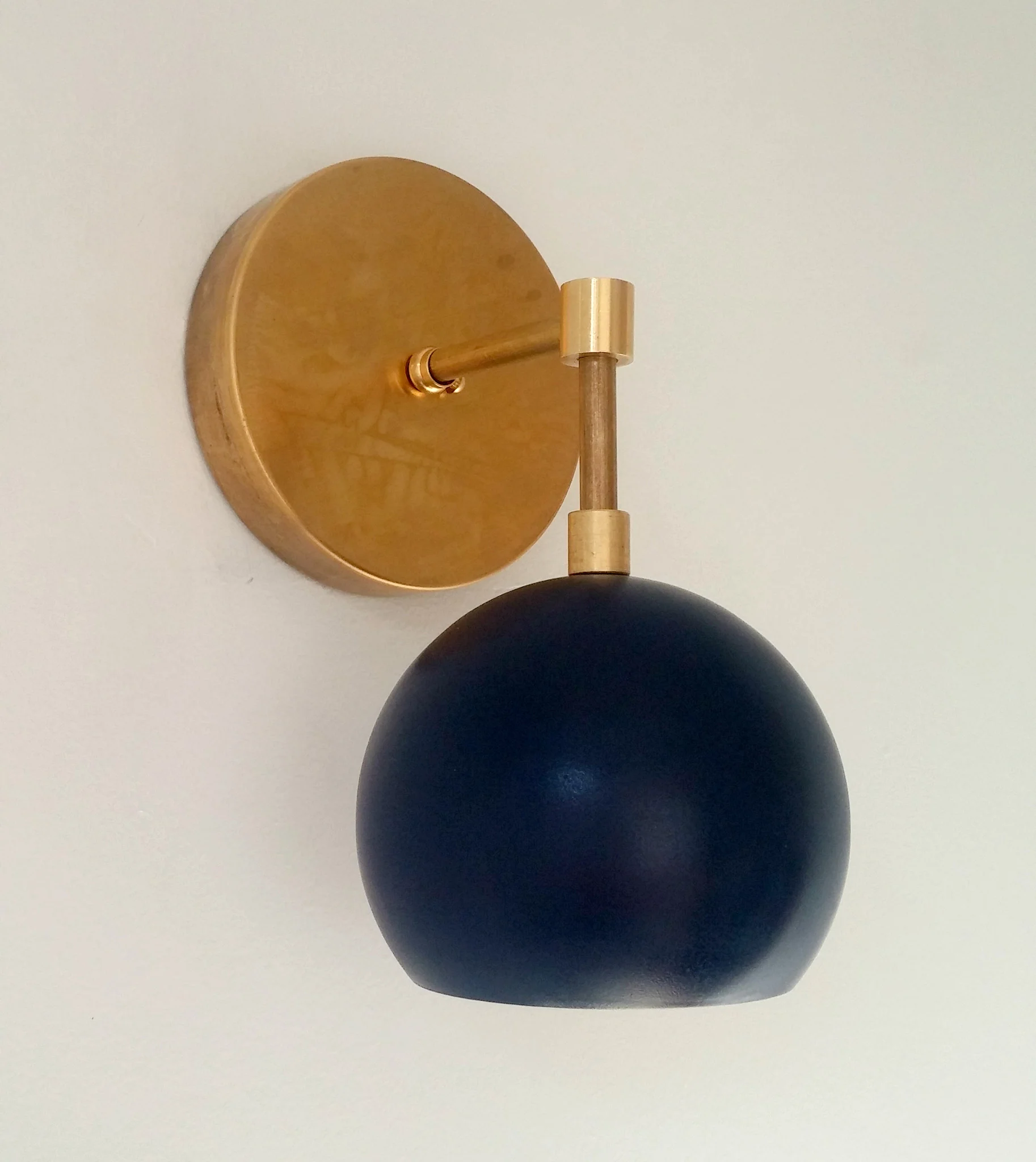 Loa Sconce with Navy Shade - Image 5
