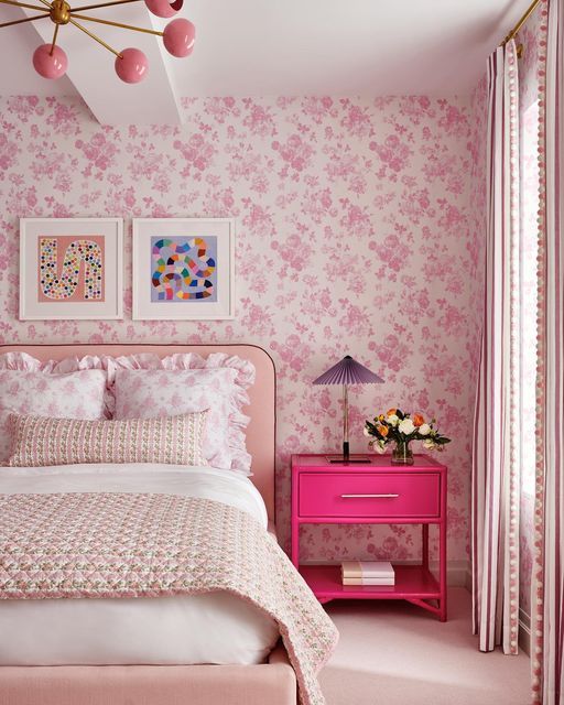 Monochromatic Arcenciel Chandelier - Image 11