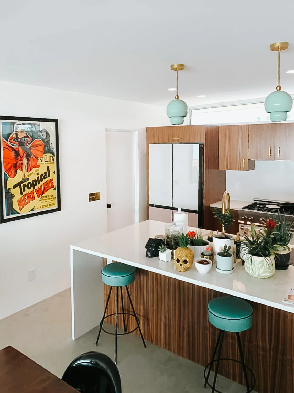 Nesting Loa Pendant - Image 10