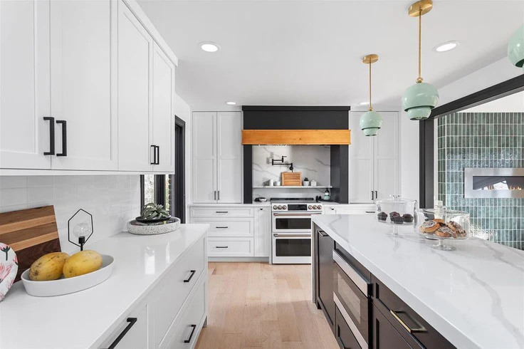 Nesting Loa Pendant - Image 5