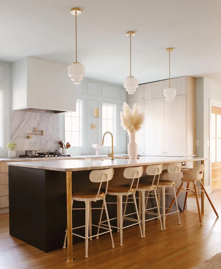 Wedding Cake Pendant - Image 3